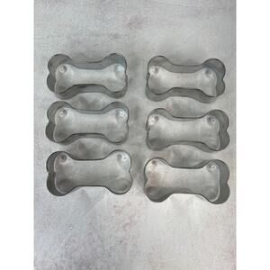 Dog Treat Cookie Cutters Dog Bone 4” Set of‎ 6